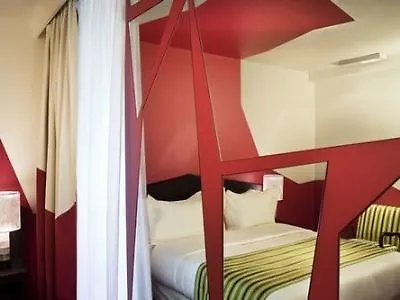 Hotel Cristal Champs Elysees Παρίσι 4*,