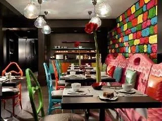 Hotel Cristal Champs Elysees Paris
