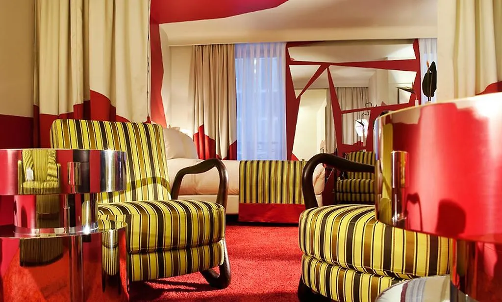 Hotel Cristal Champs Elysees Paris 4*,