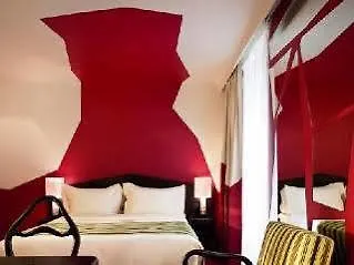 Hotel Cristal Champs Elysees Paris